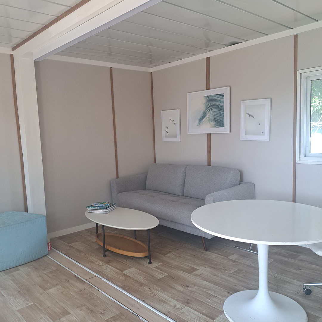 Showmodel Co-modeco Living Room